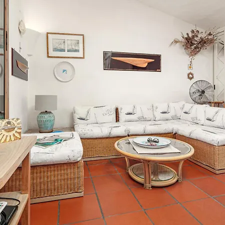 Marineledda La Terrazza Sul Golfo 公寓