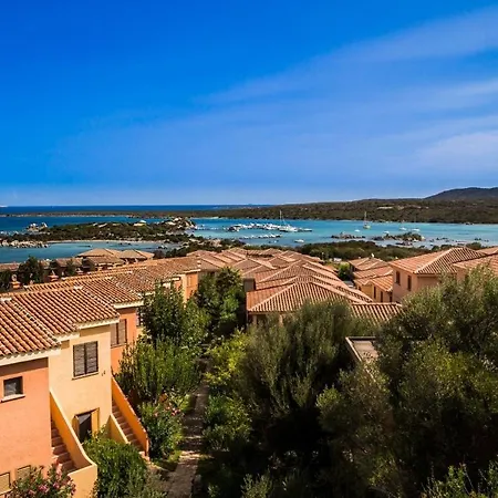 Marineledda La Terrazza Sul Golfo 公寓